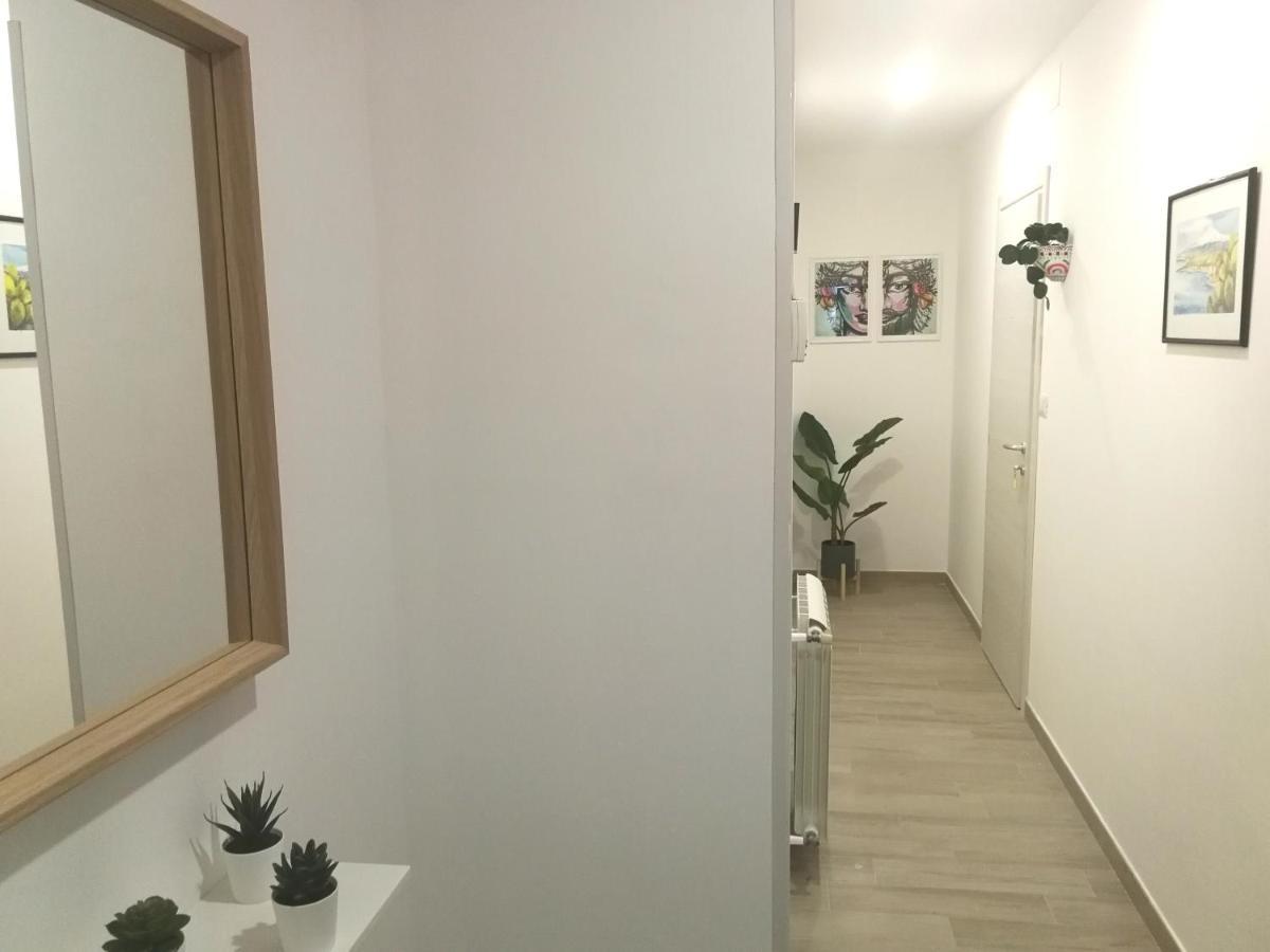 Anto'S Apartment - Giardini Naxos Ngoại thất bức ảnh