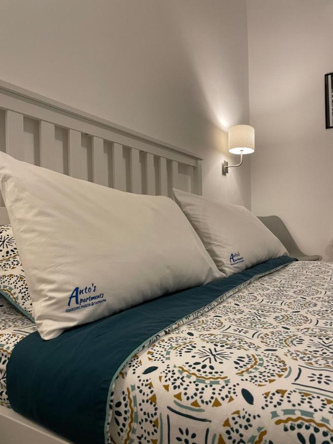 Anto'S Apartment - Giardini Naxos Ngoại thất bức ảnh